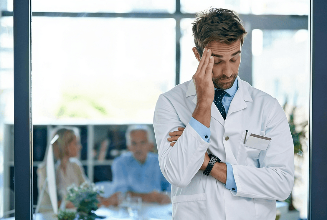 O que a NR-01 exige dos hospitais e clínicas agora